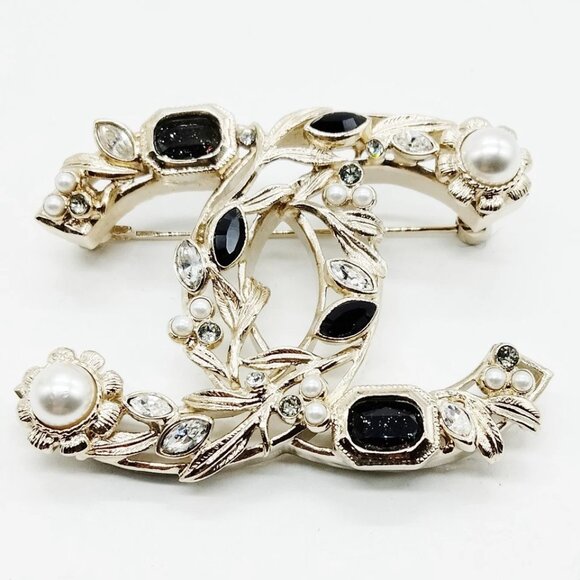 Chanel Brooch Pin Gold C22 K 699-060425 - Picture 2 of 9